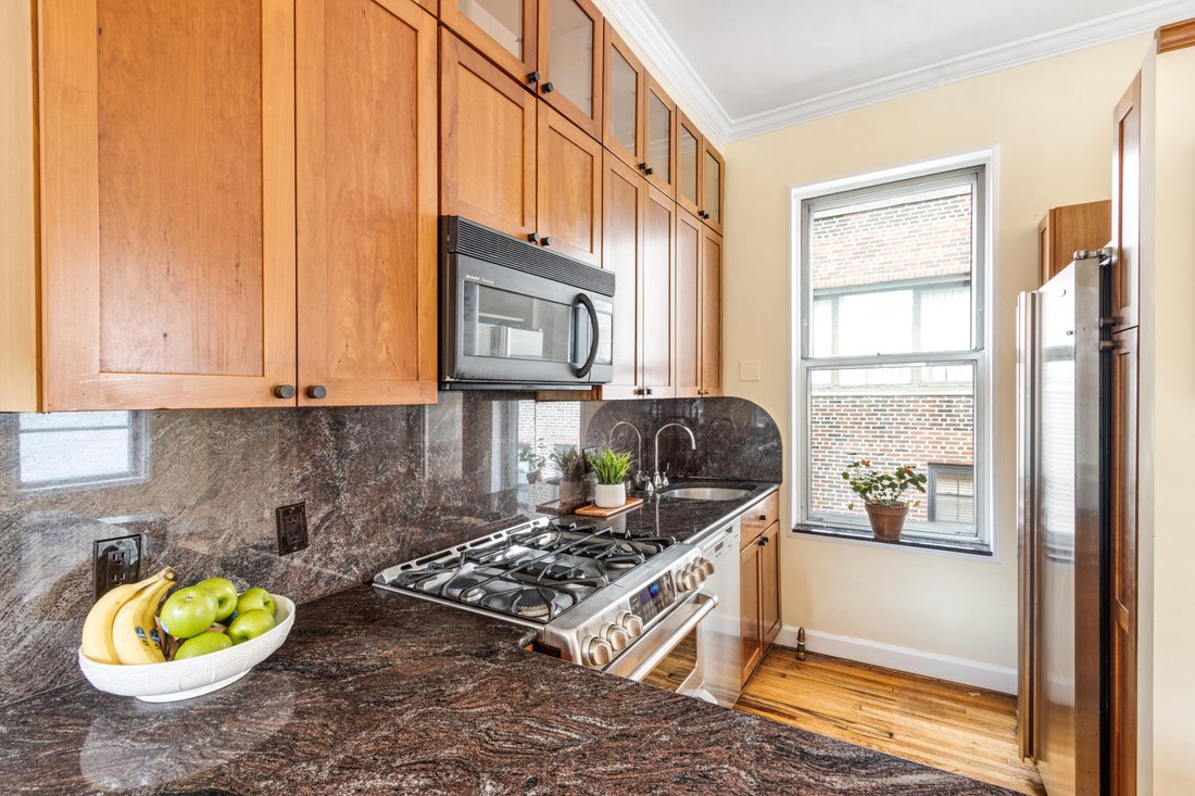 Co Op in New York, New York, United States 5 - 16748209