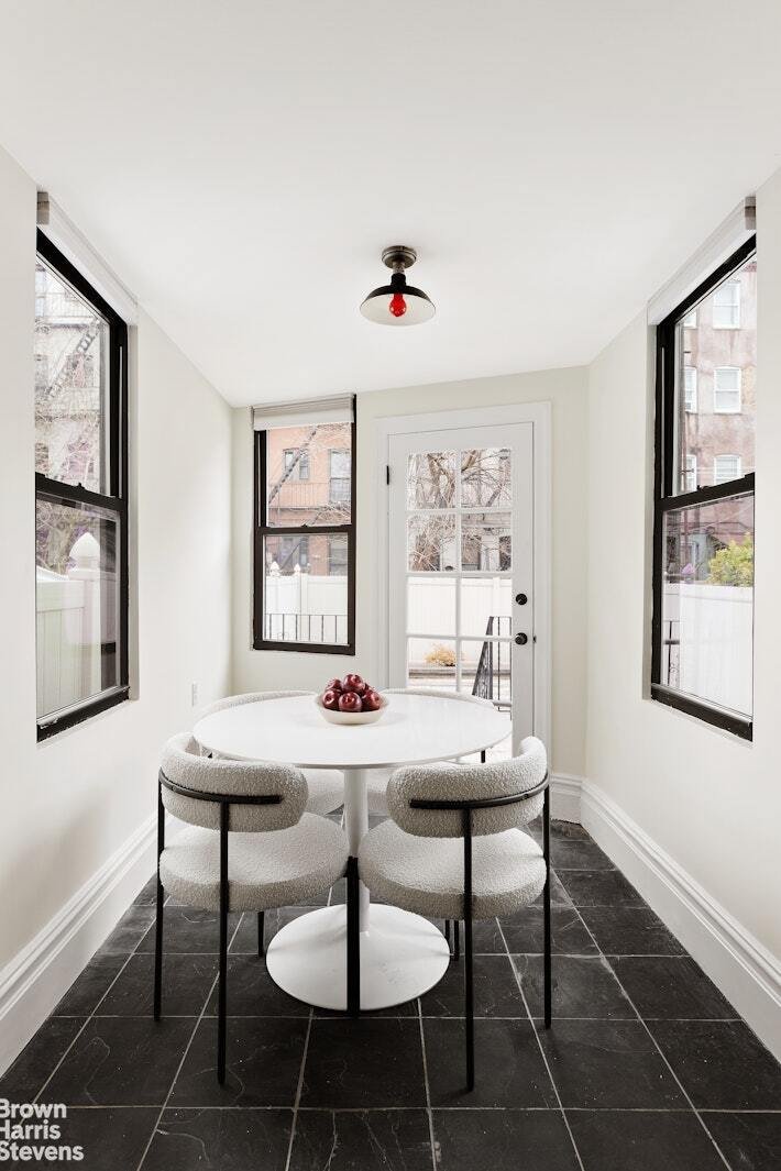 Townhouse in New York, New York, United States 5 - 16747348