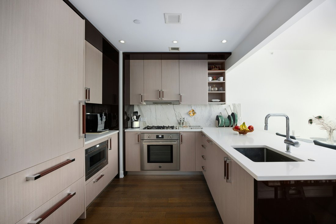 Condo in New York, New York, United States 2 - 16748041