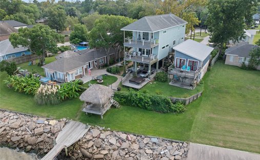 Apartment in Bacliff, Texas, United States 1