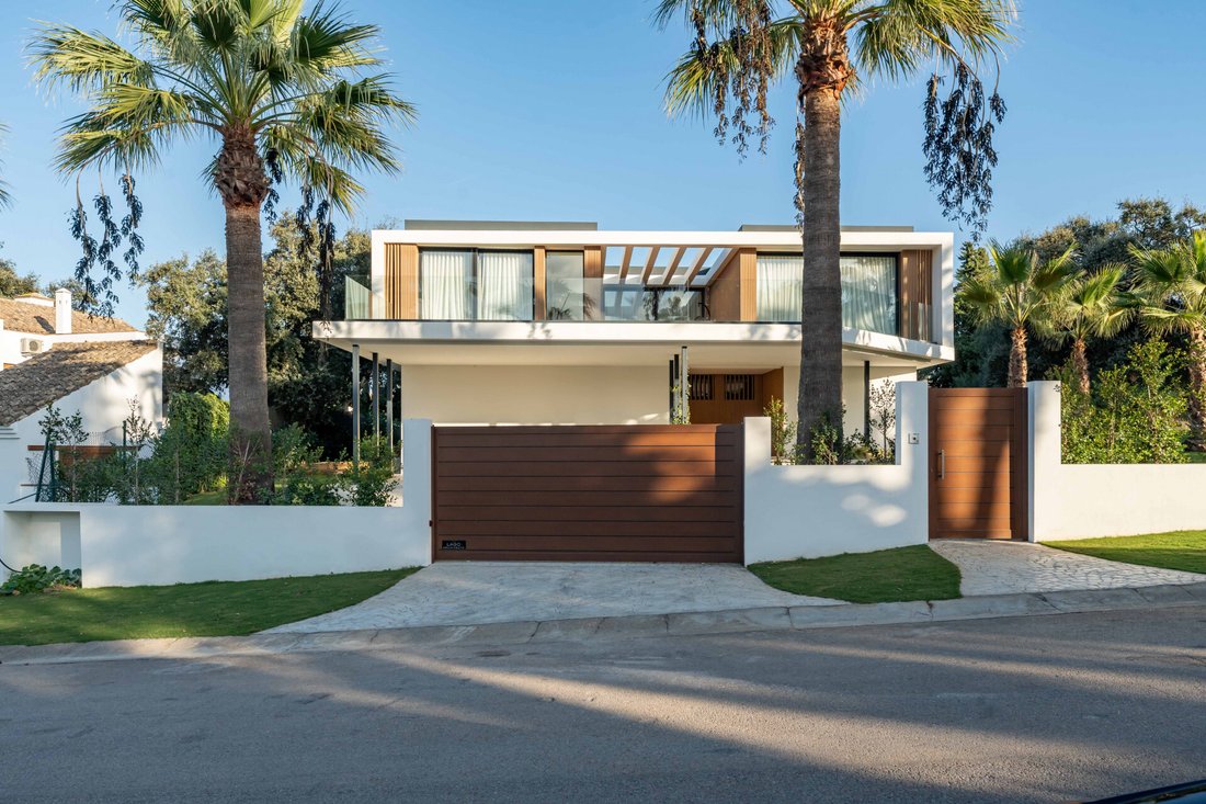 Villa in Sotogrande, San Roque, Andalusia 1 - 16751064