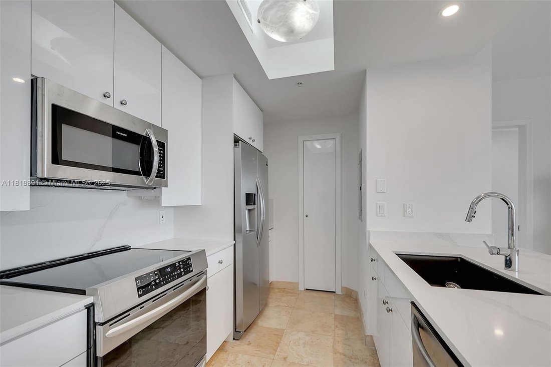 Condo in Miami, Florida, United States 4 - 16746838