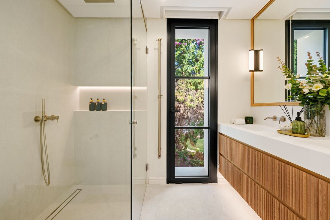 Villa in La Quinta, Benahavis, Andalusia 5 - 16721708
