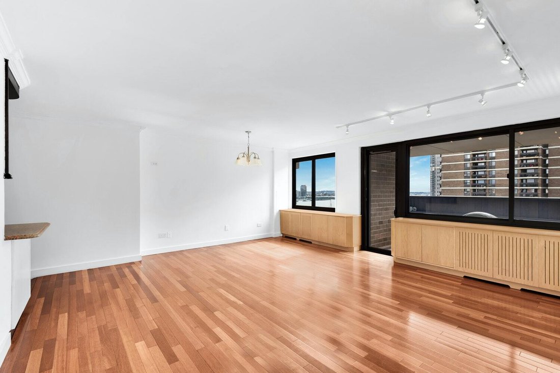 Co Op in New York, New York, United States 1 - 16747843