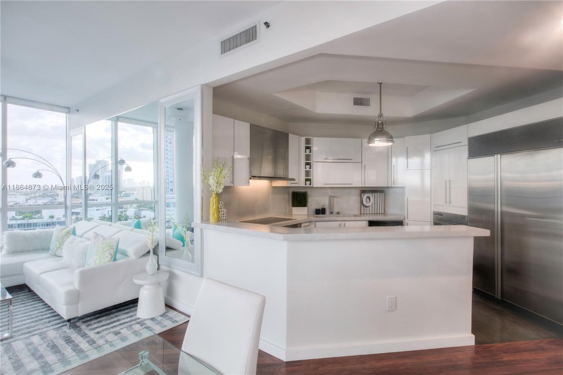 Condo in Miami Beach, Florida, United States 4 - 16746588