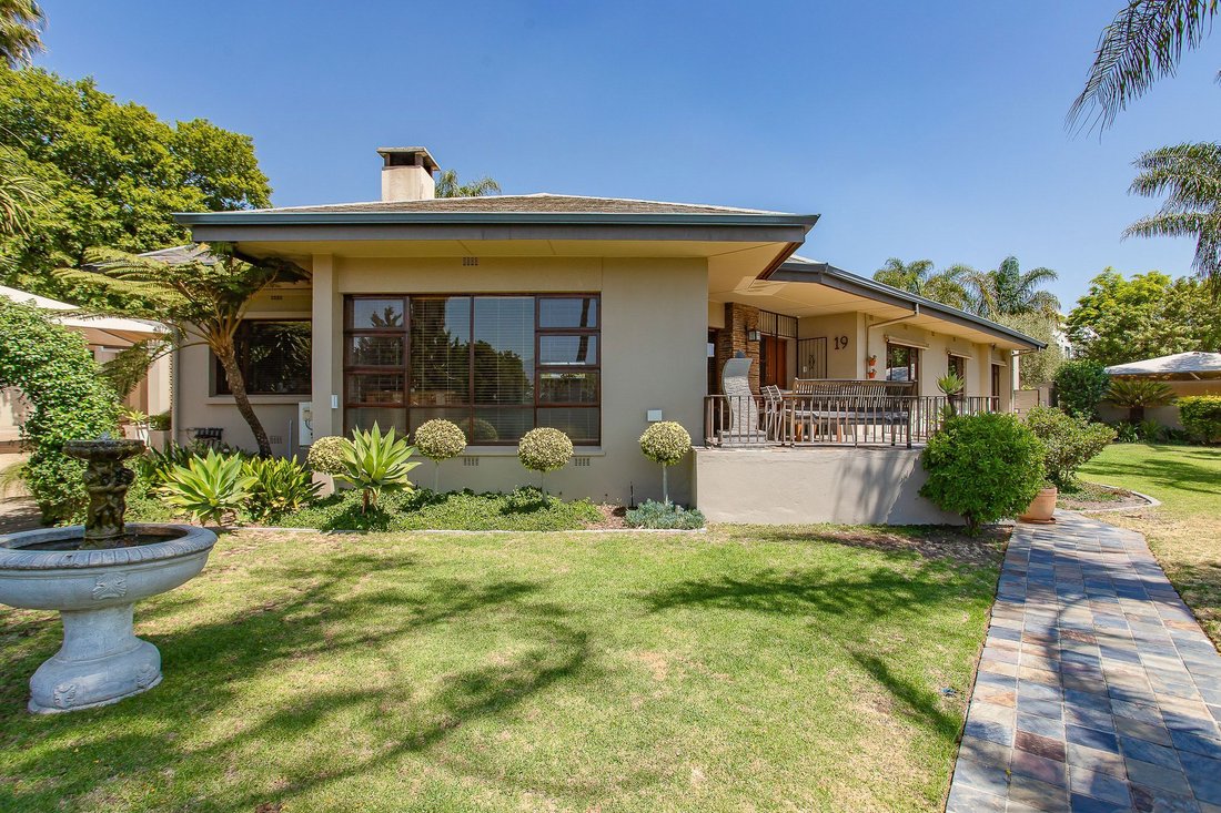 House in Lemoenkloof, Western Cape, South Africa 2 - 16749151