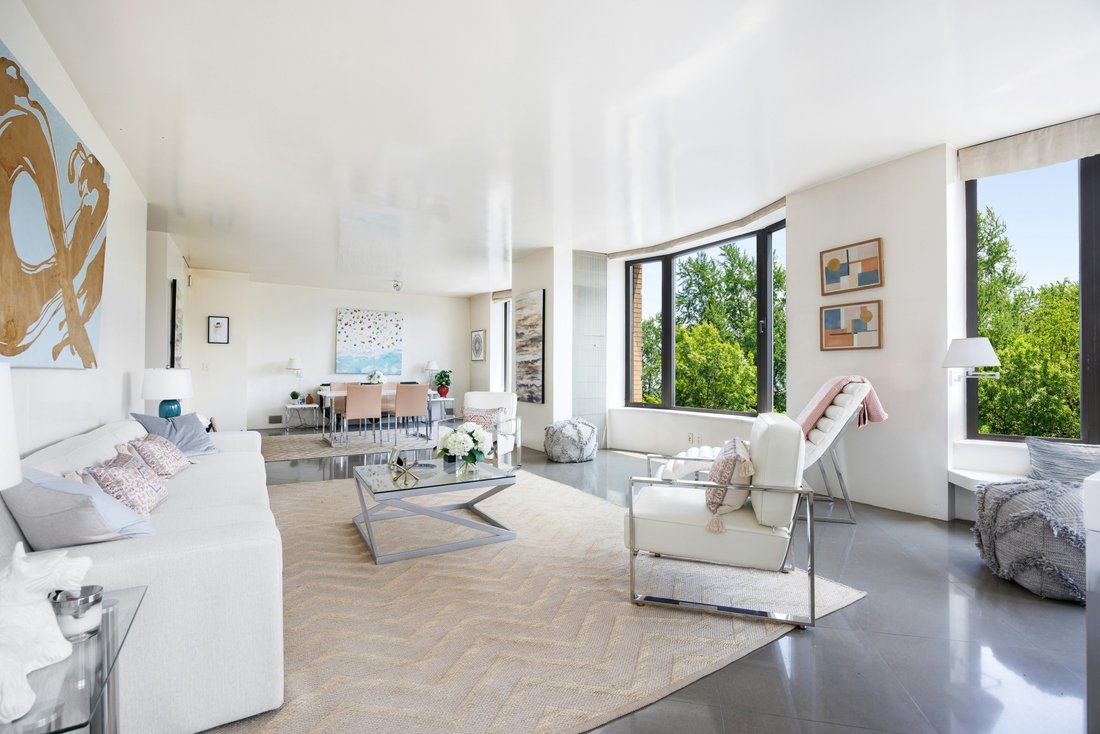 Condo in New York, New York, United States 2 - 16747408