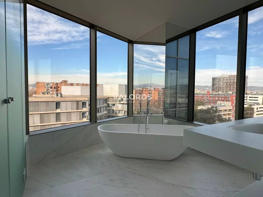 Apartment in Sant Adria de Besos, Catalonia, Spain 4 - 16658090