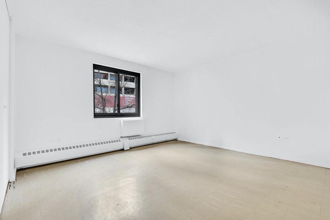 Co Op in New York, New York, United States 4 - 16747883