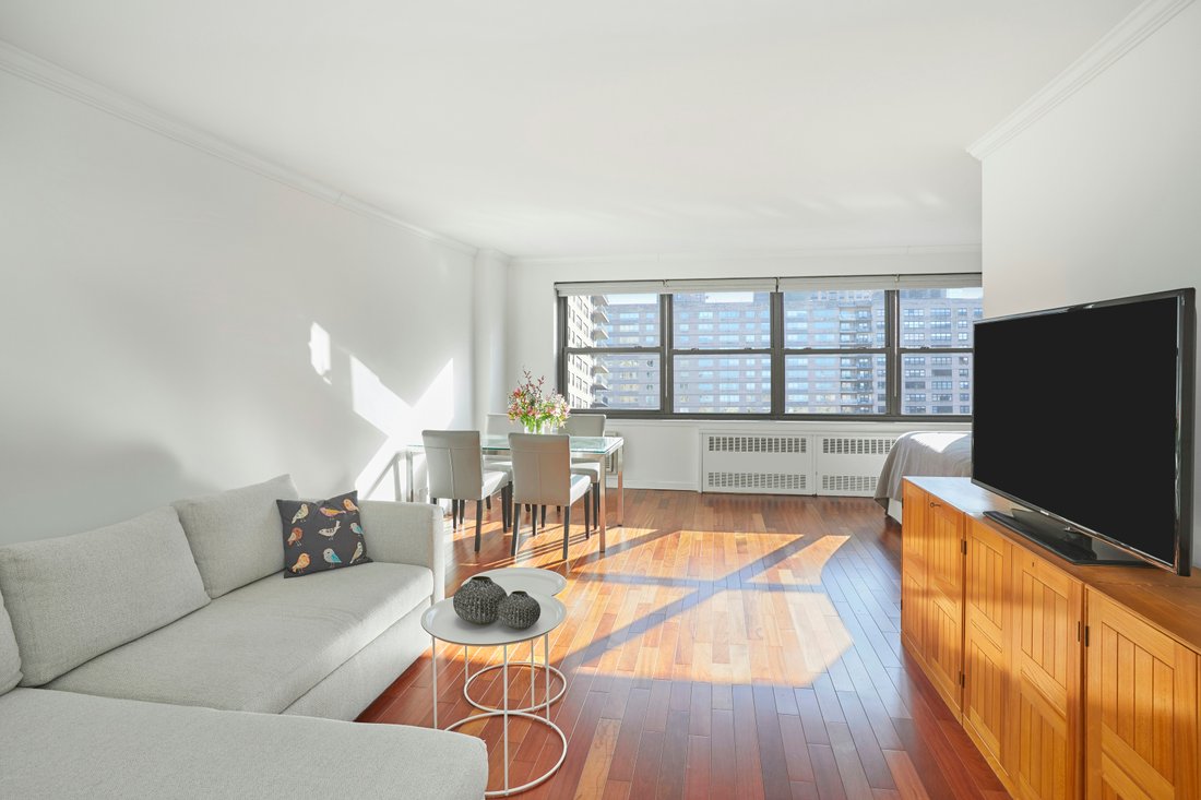 Co Op in New York, New York, United States 2 - 16748524