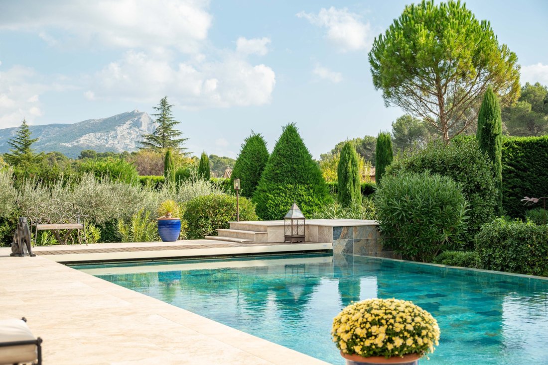 Maison à Saint-Marc-Jaumegarde, Provence-Alpes-Côte d'Azur, France 2 - 16750217
