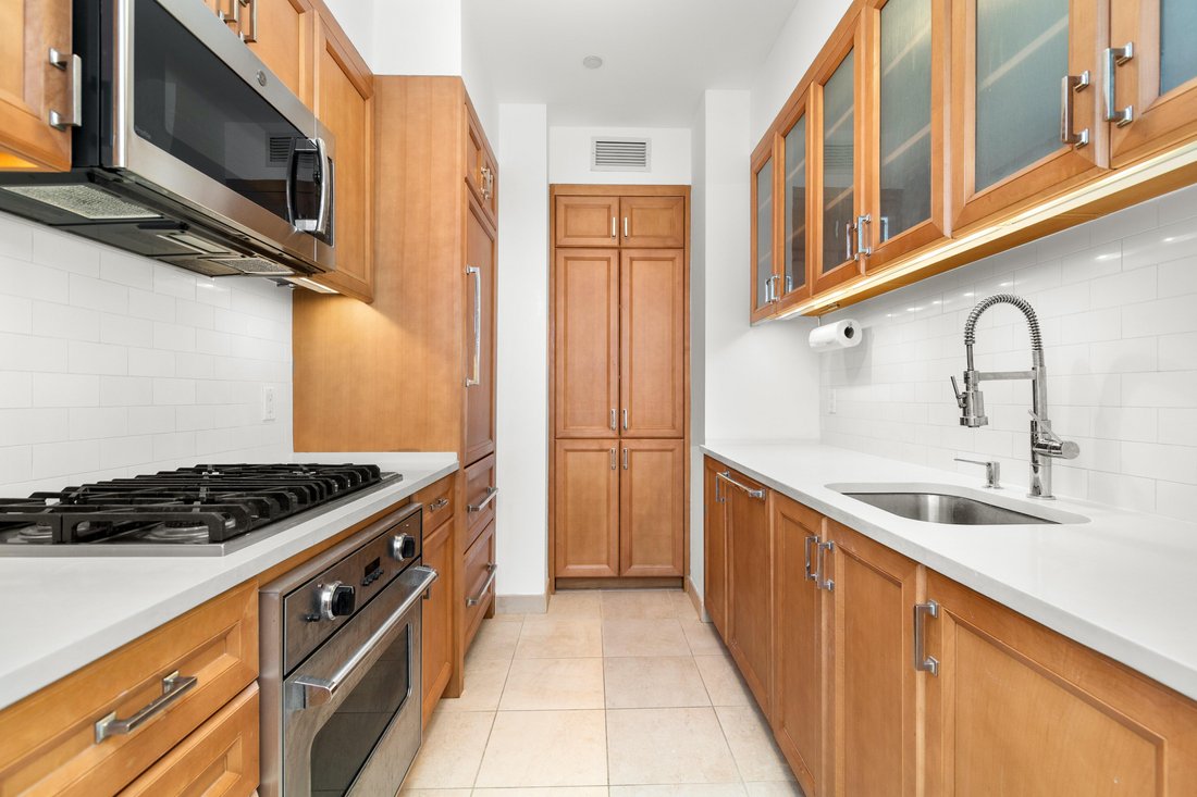 Condo in New York, New York, United States 2 - 16748112
