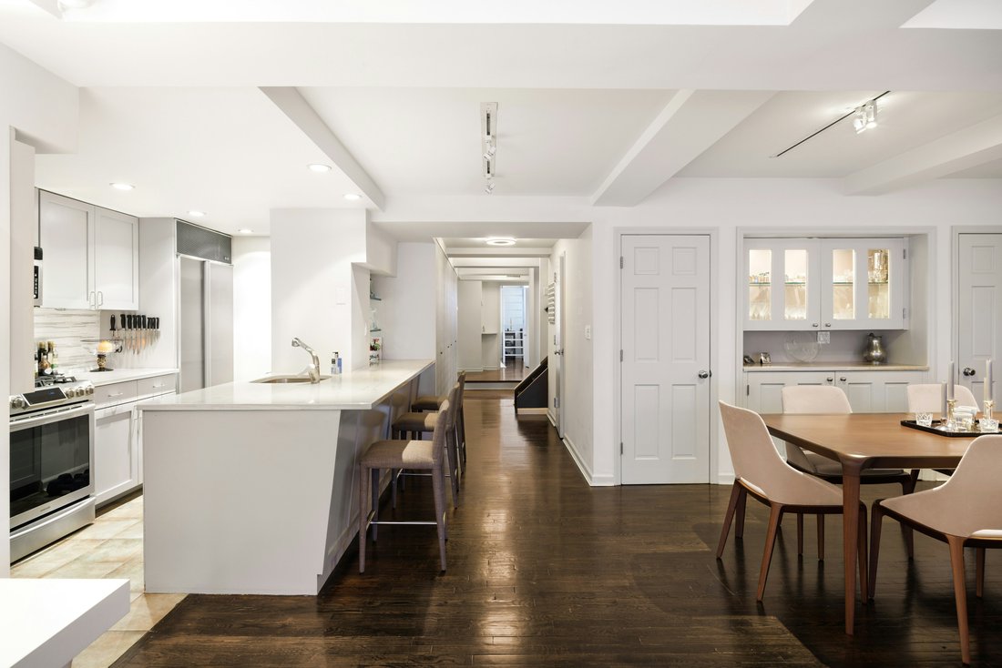 Co Op in New York, New York, United States 4 - 16747198