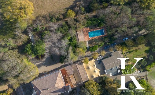 Castle for Sale in Pézenas, Occitanie, France