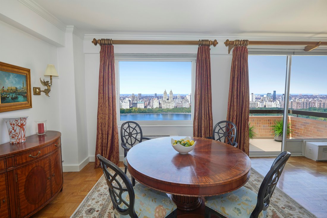 House in New York, New York, United States 5 - 16747929