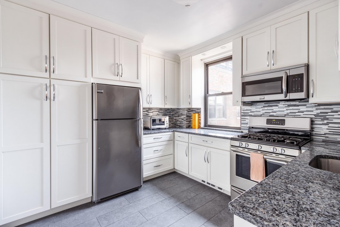 Co Op in New York, New York, United States 4 - 16747921