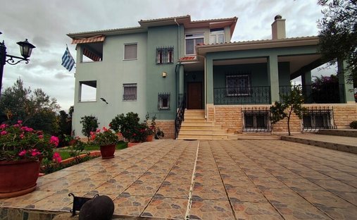 Villa in Polygyros, Macedonia and Thrace, Grecia 1