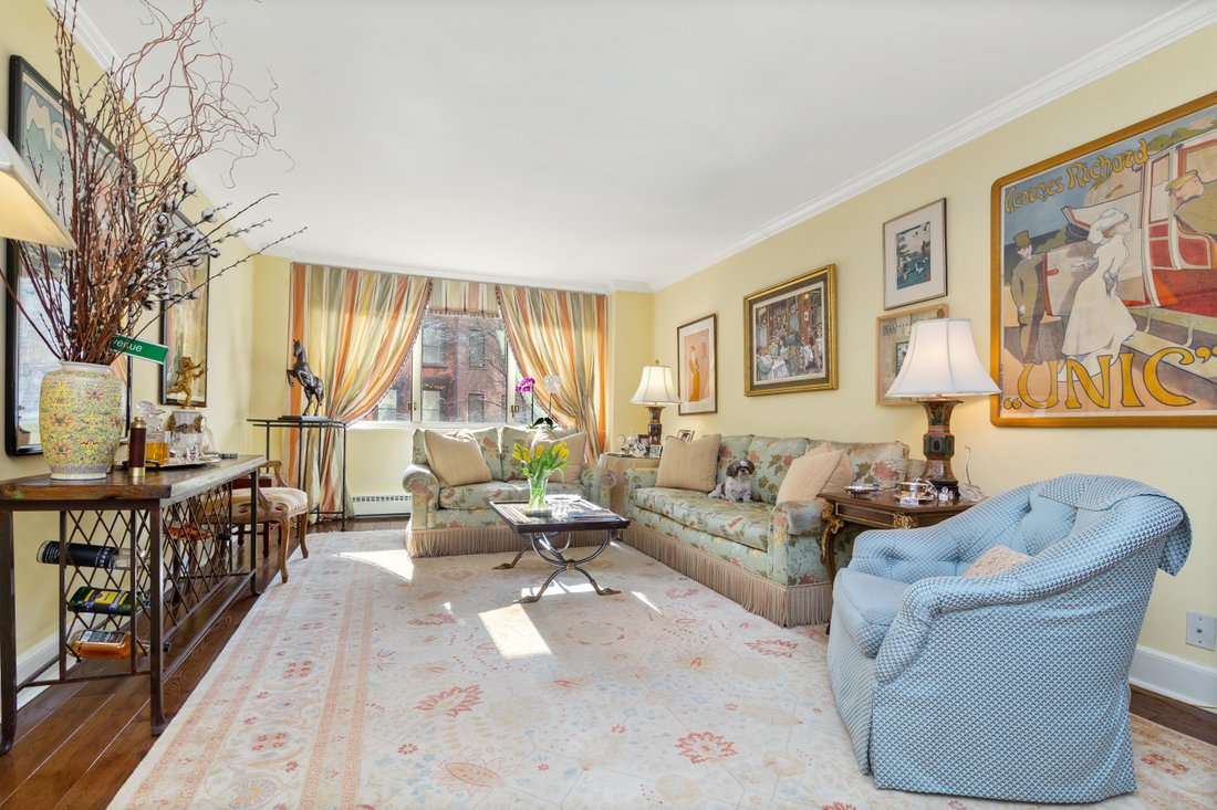 House in New York, New York, United States 1 - 16748109