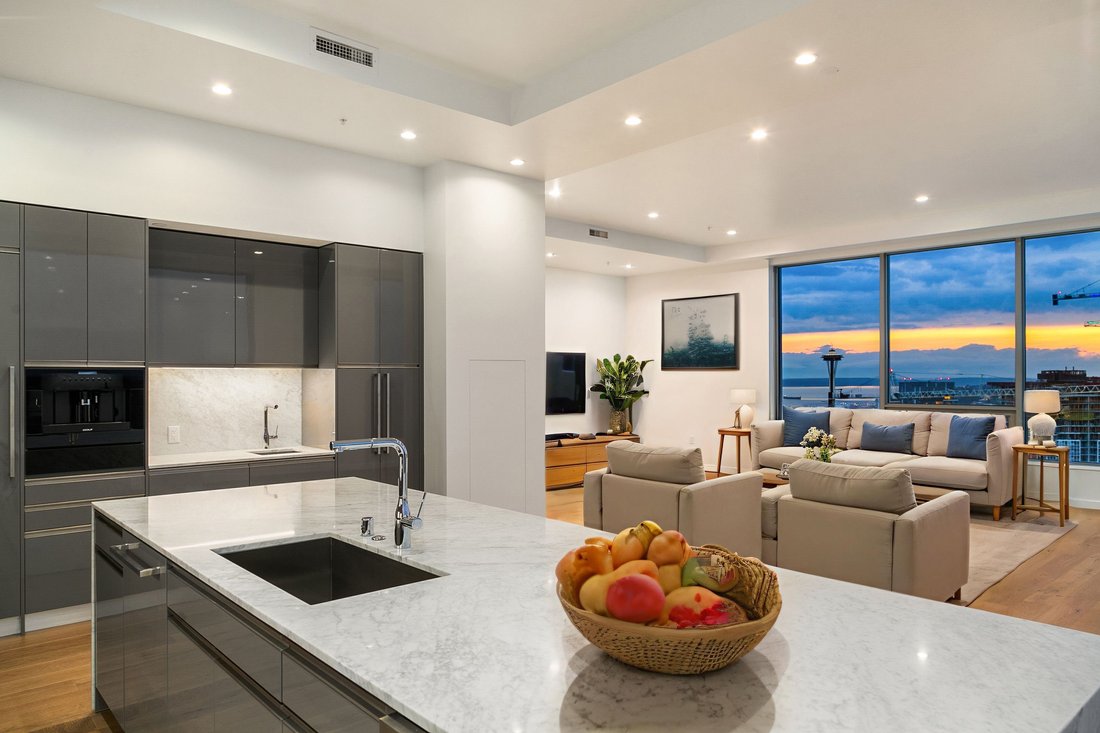 Condo in Seattle, Washington, United States 3 - 16751733