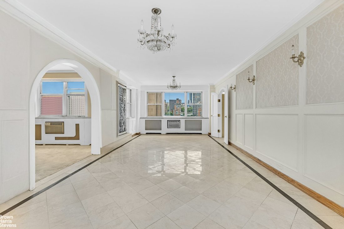 House in New York, New York, United States 2 - 16748187