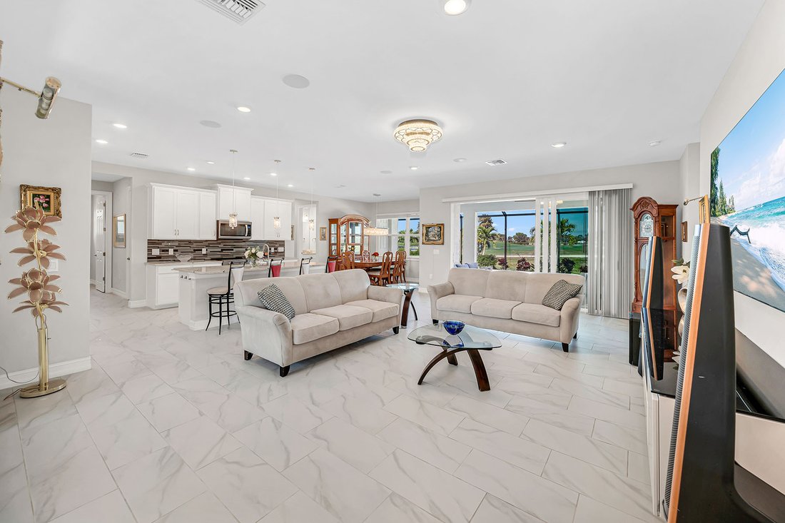 House in Naples, Florida, United States 4 - 16748370