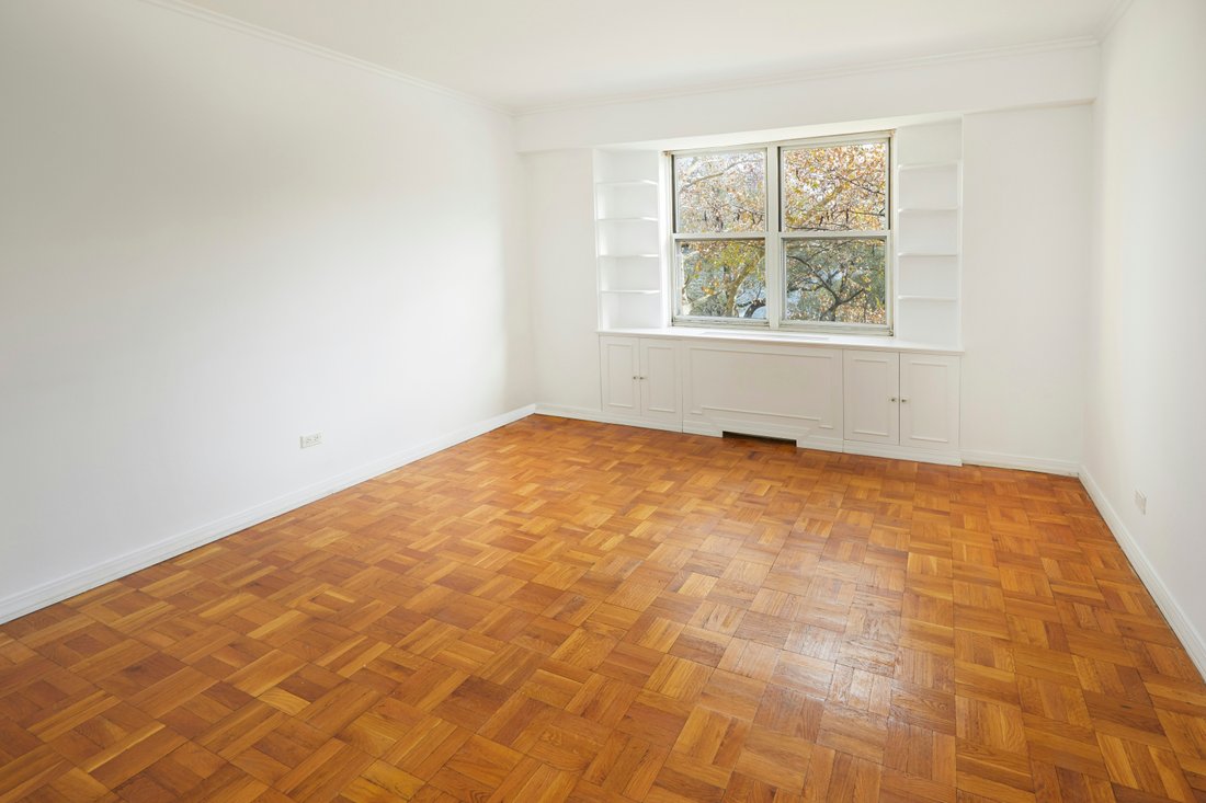 Co Op in New York, New York, United States 5 - 16748437