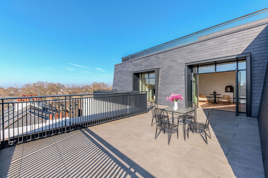 Apartment in Hyde Park, Westminster, England 4 - 16748802