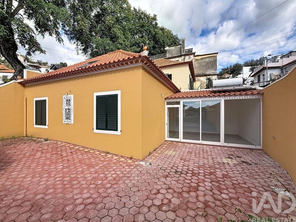 Townhouse in Imaculado Coracao de Maria, Madeira, Portugal 1 - 16751900