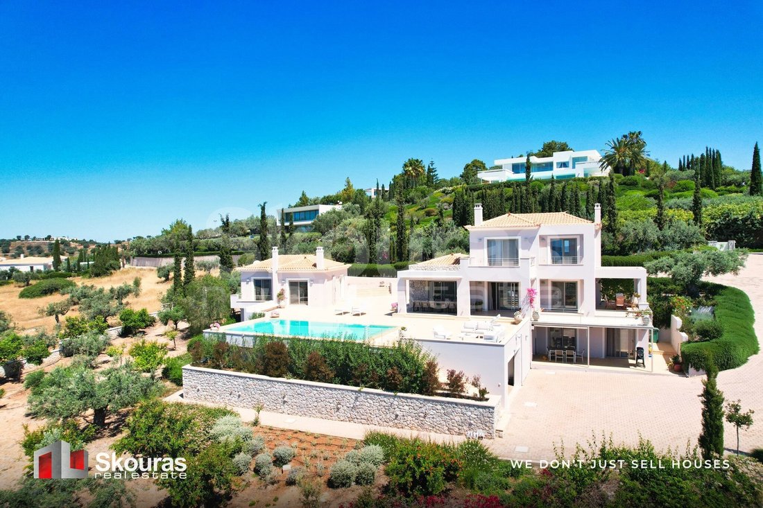 Villa in Koinotita Kranidiou, Kranidi, Greece 3 - 16727549