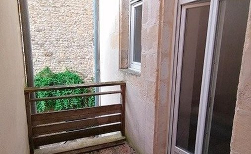 An 18th Century Manor With A Swimming Pool, Outhouses And 6.5 Hectares Of Grounds With A River