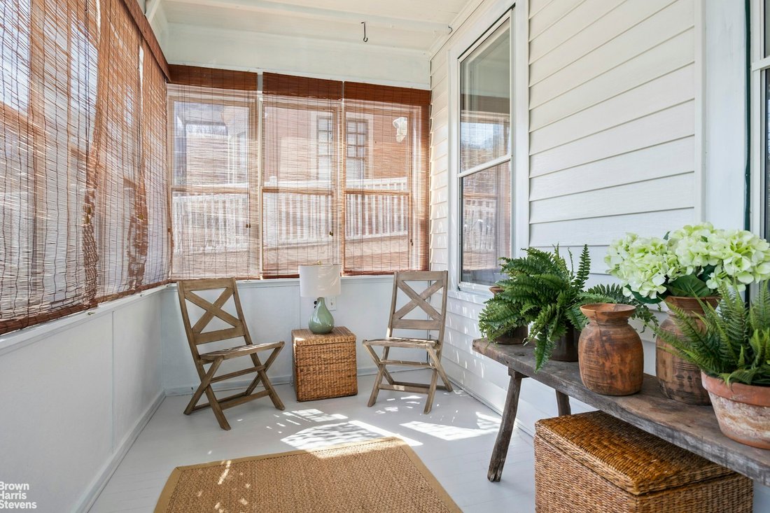 Townhouse in Hudson, New York, United States 2 - 16746678
