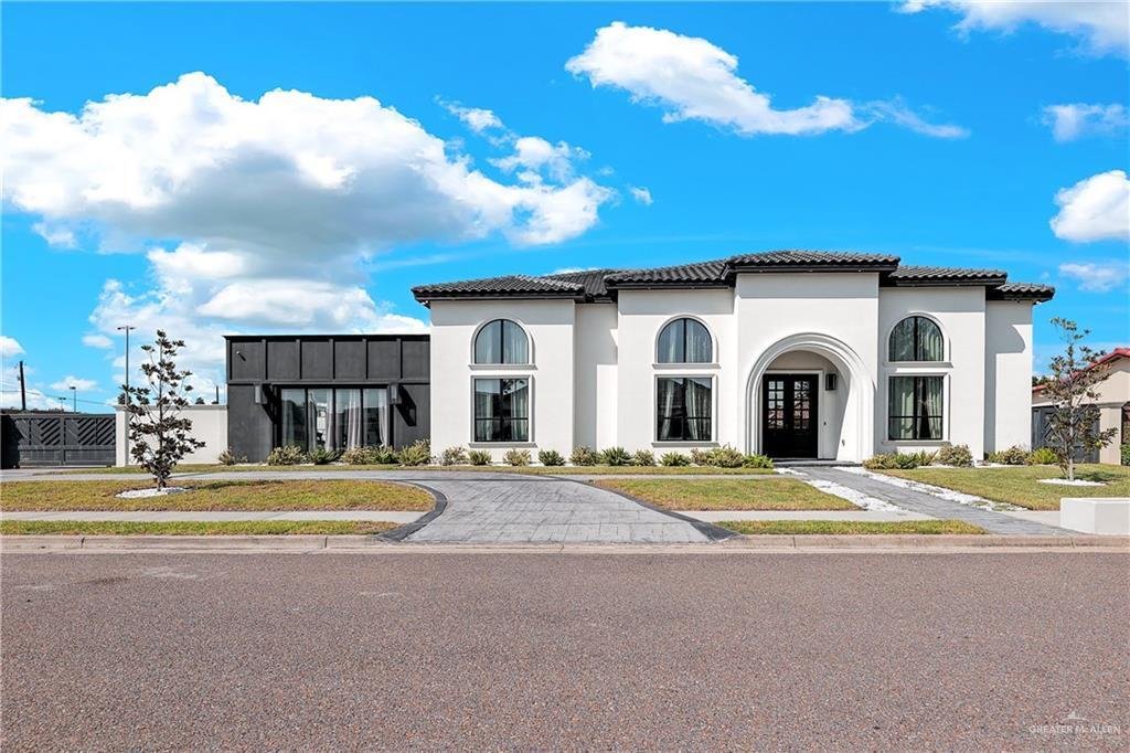 House in McAllen, Texas, United States 1 - 16748696