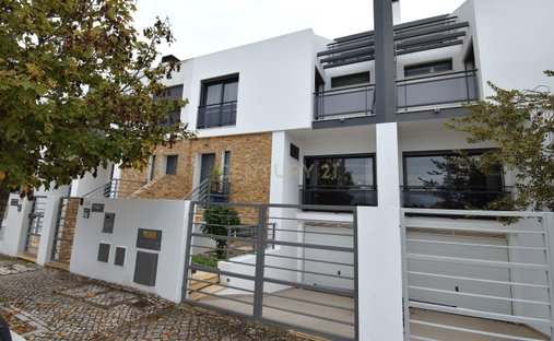Villa in Alcochete, Setubal, Portugal 1