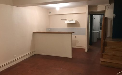 An 18th Century Manor With A Swimming Pool, Outhouses And 6.5 Hectares Of Grounds With A River