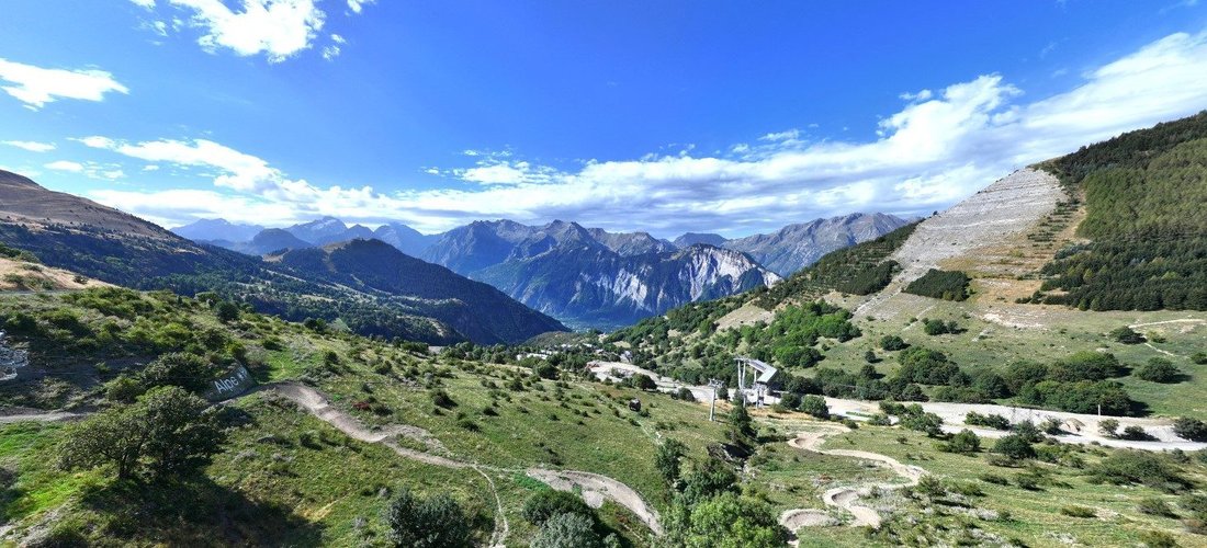 Appartamento a Alpe d'Huez, Auvergne-Rodano-Alpi, Francia 5 - 16750919