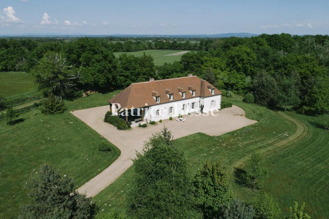 House in Moulins, Auvergne-Rhône-Alpes, France 1 - 15682040