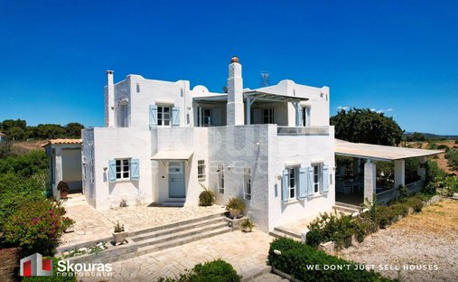 Maison à Koinotita Kranidiou, Kranidi, Grèce 1