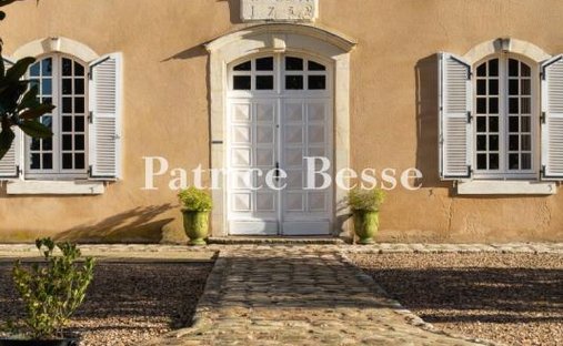 Castle for Sale in Saumur, Pays de la Loire, France