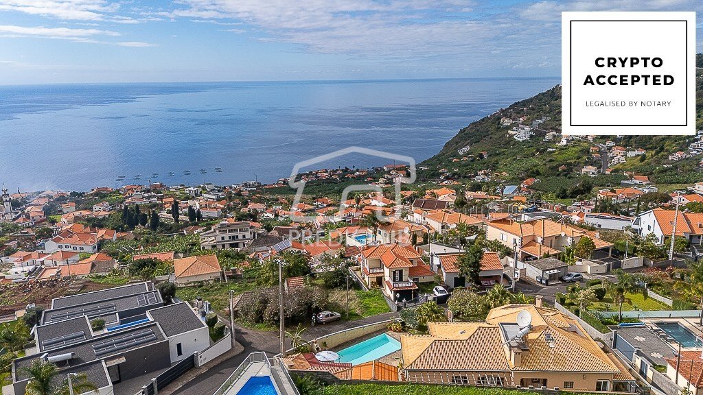 Villa in Arco da Calheta, Madeira, Portugal 1 - 16748189