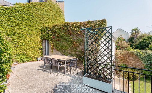 Castle for Sale in Auray, Brittany, France