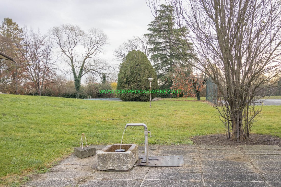 Villa in Preganziol, Veneto, Italy 4 - 16750305