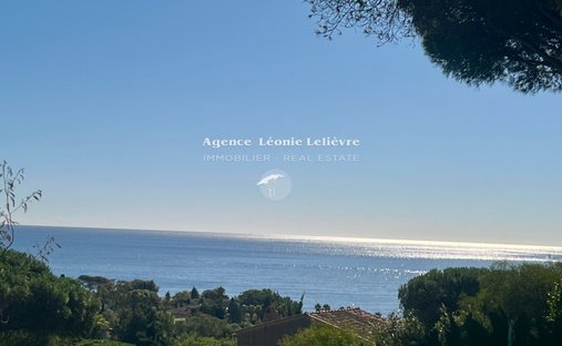 Villa in Les Issambres, Roquebrune-sur-Argens, France 1