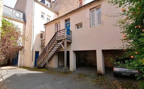 An 18th Century Manor With A Swimming Pool, Outhouses And 6.5 Hectares Of Grounds With A River - 3