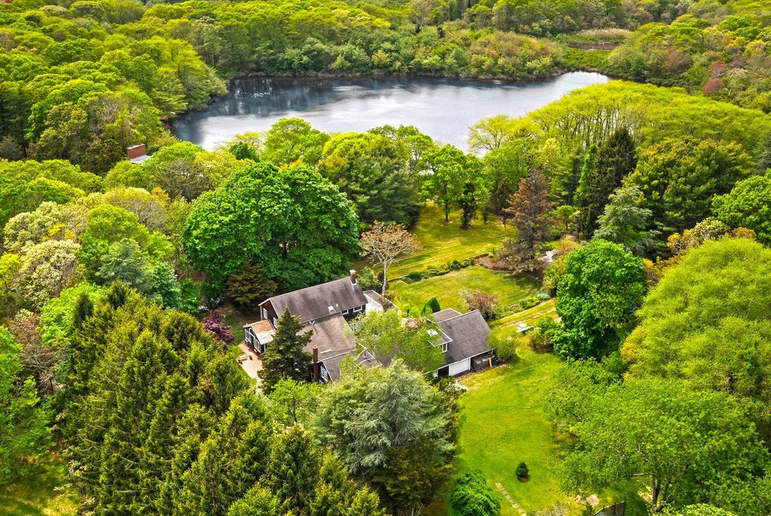 House in Water Mill, New York, United States 1 - 16747103