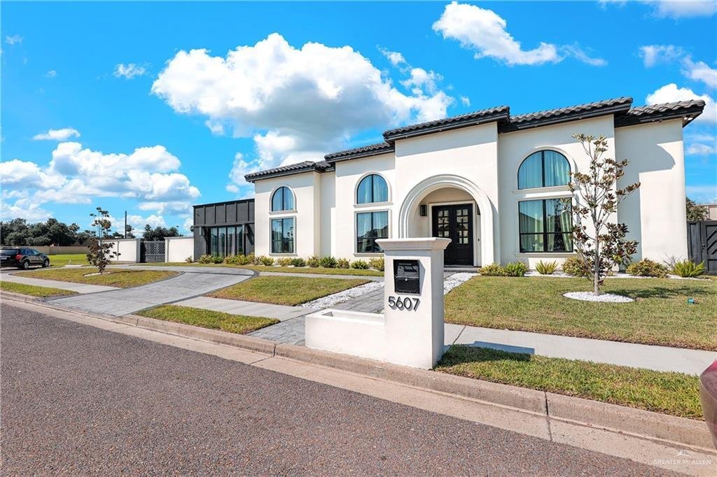 House in McAllen, Texas, United States 2 - 16748696