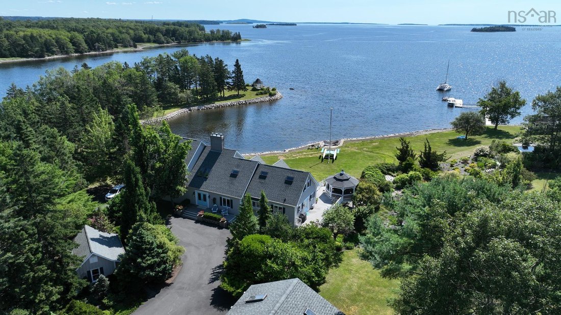 House in Martins Point, Nova Scotia, Canada 1 - 16750035