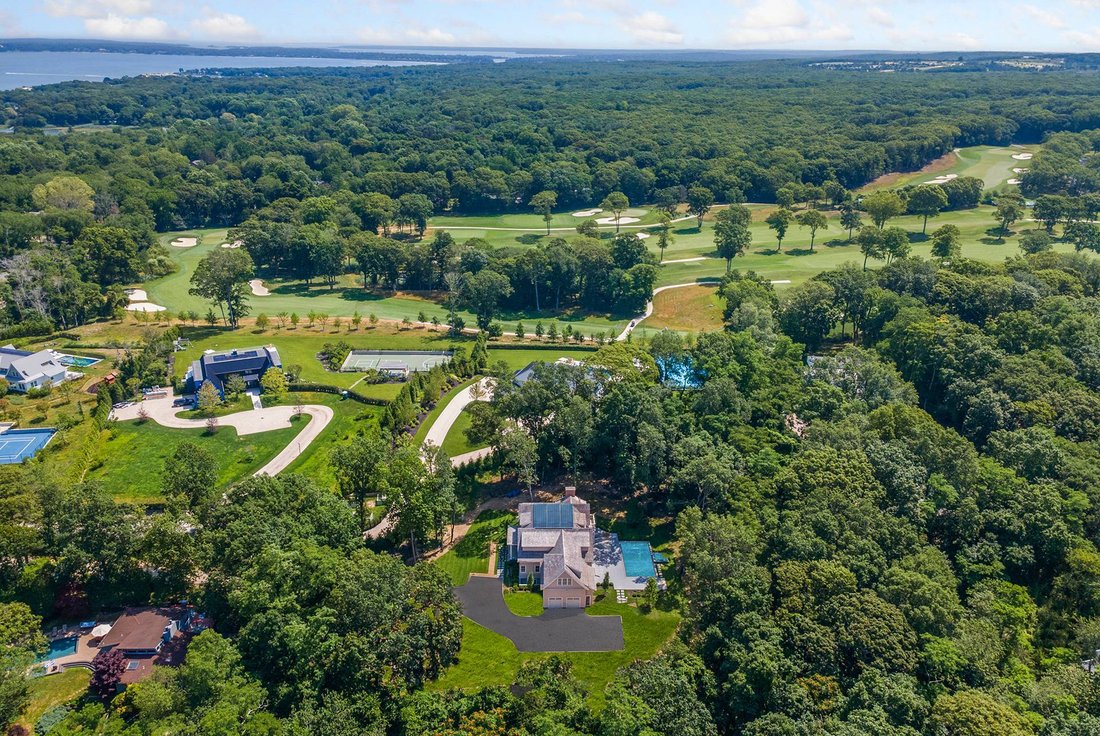 House in Sag Harbor, New York, United States 1 - 16746973