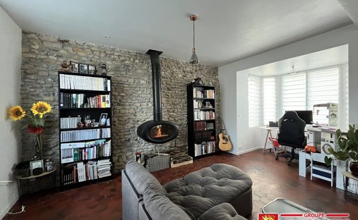 For Sale Dpt Eure (27) Near Pacy Sur Eure Moulin 353 M2 With Swimming Pool On Land Of 5542 M2 On The