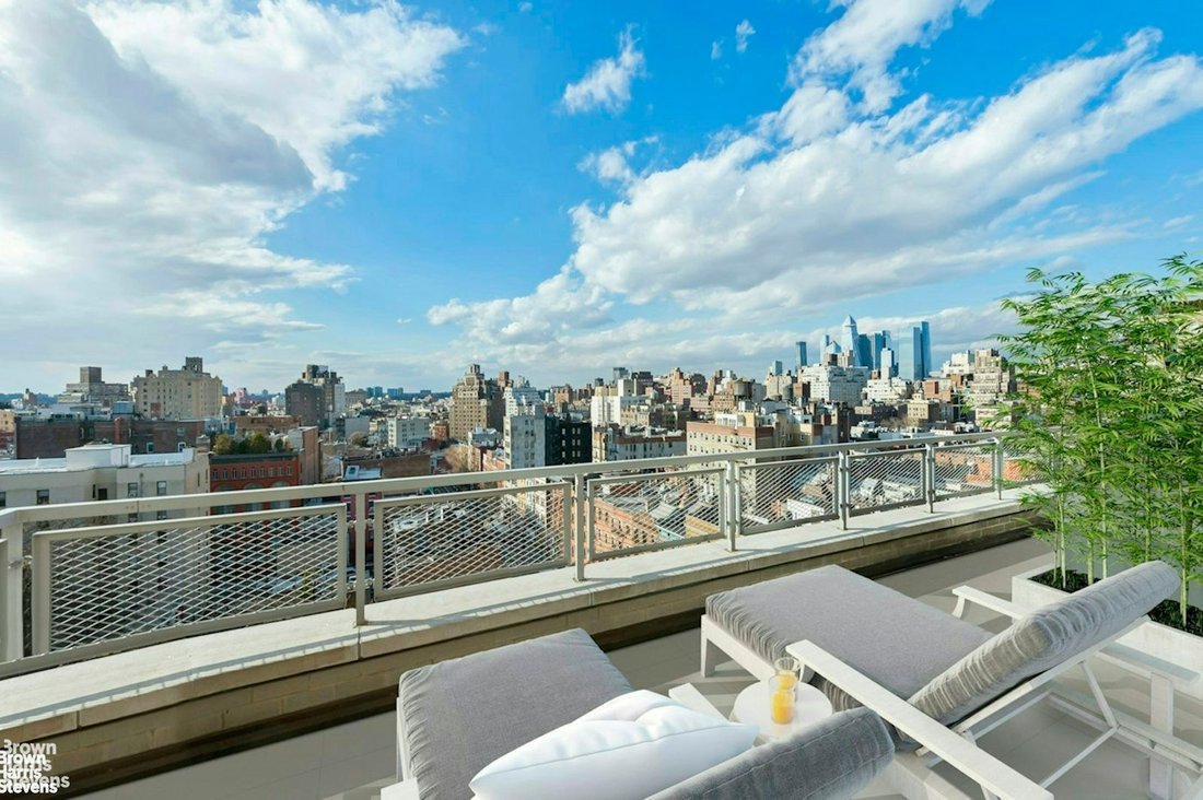 Co Op in New York, New York, United States 1 - 16747029
