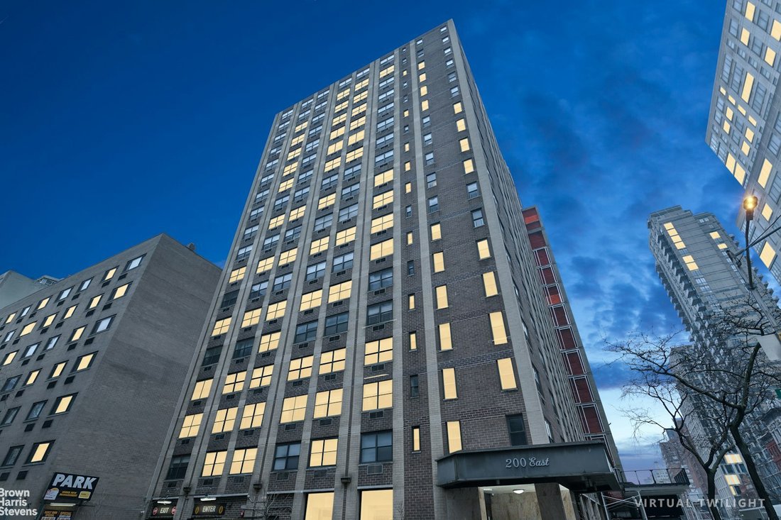 Co Op in New York, New York, United States 1 - 16747125